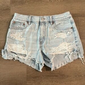 Size 8 American eagle shorts